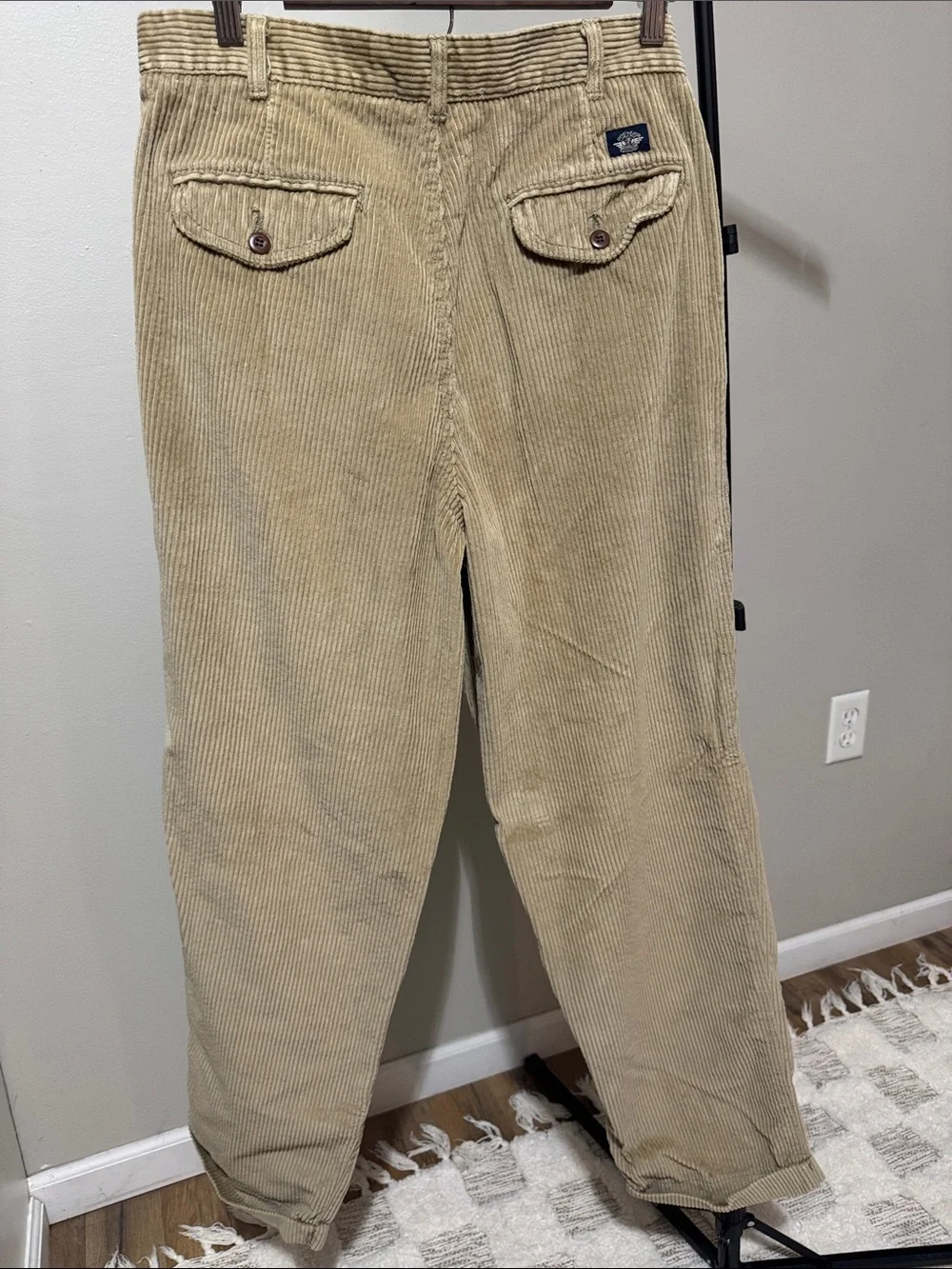 Men’s Well Worn Corduroy Pants 33x32 Tan Relaxed Straight Leg